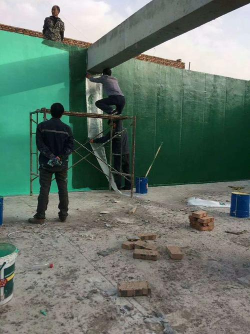 黔江针对老旧车间地面普遍存在的起砂、裂缝问题